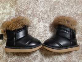 Взуття чобітки угги зимові