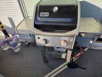 Vendo Weber SPIRIT E210 GS4 ,2Queimadores  e 1Queimador Traseiro