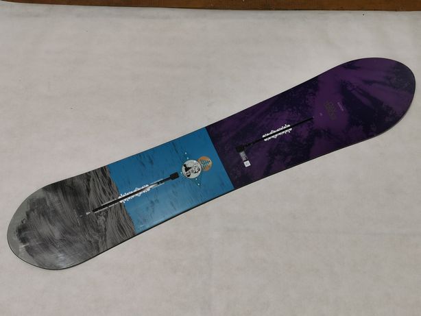 Deska snowboardowa Burton Day Trader 140 cm family tree snowboard