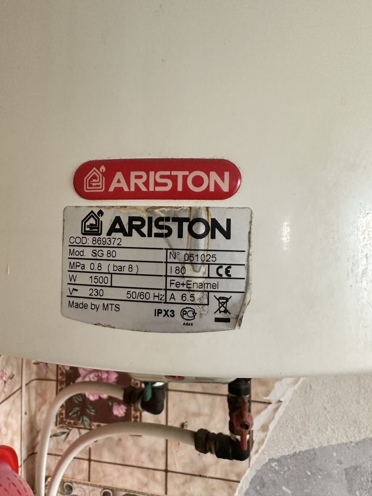 Бойлер водонагрівний бак ariston 80 водонагрівач