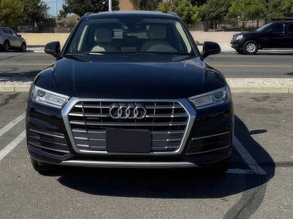 Audi Q5      2018