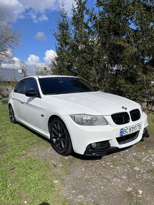 Продам BMW е90 2011 року !!!Терміново!!!