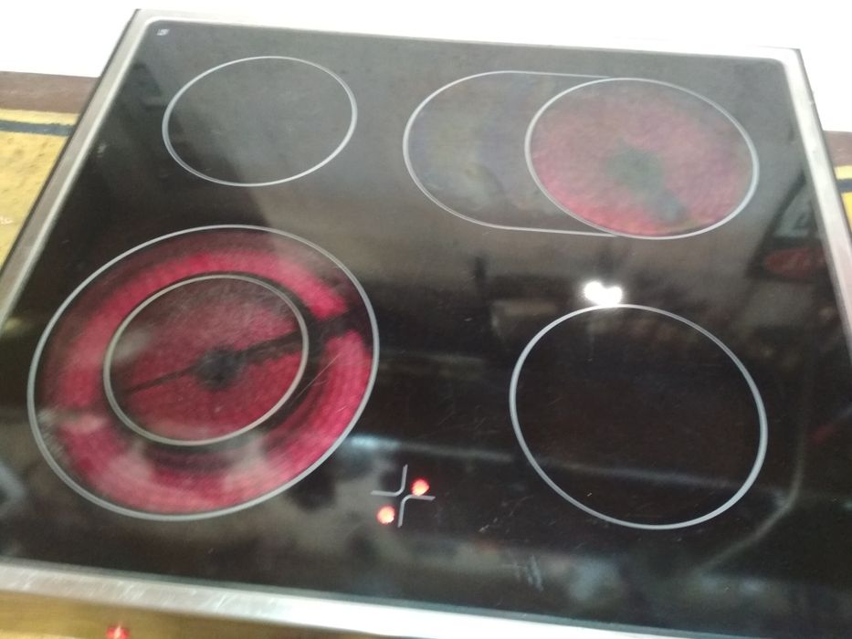 Варочная поверхность, плита настольная