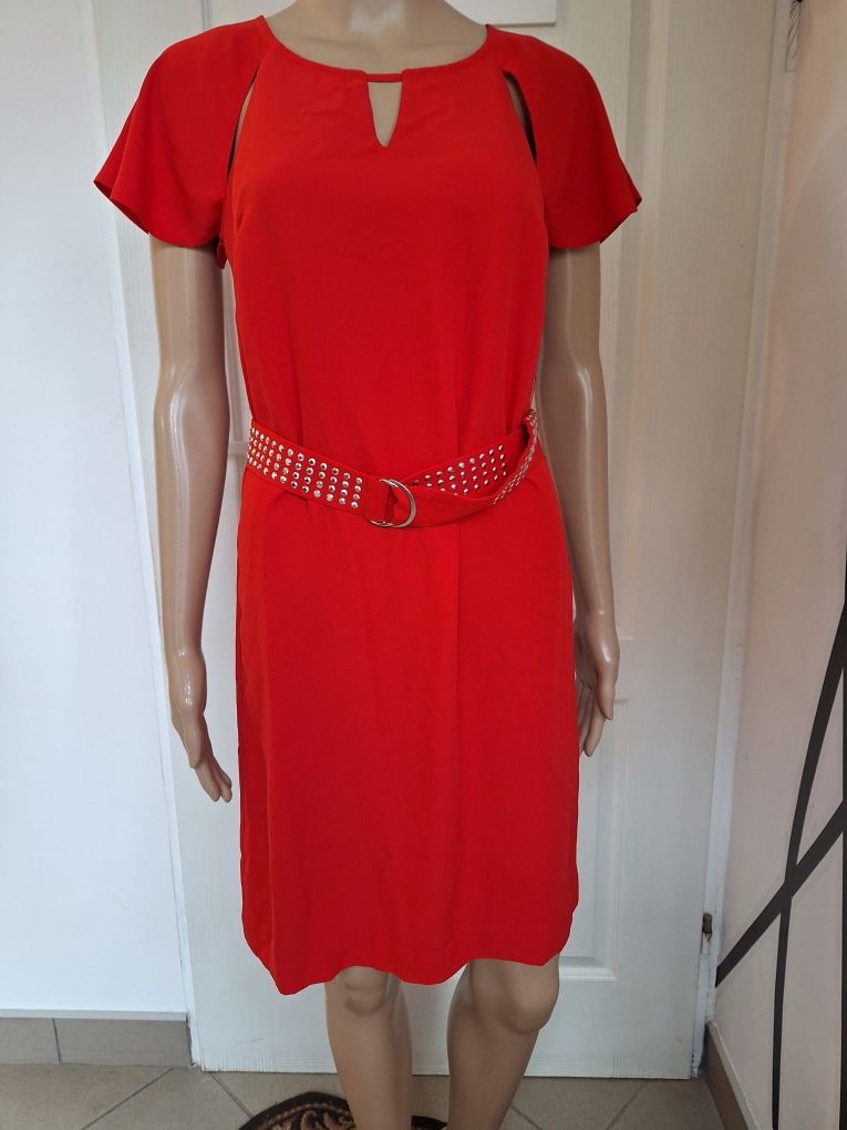 Czerwona sukienka rozmiar XS  Guess