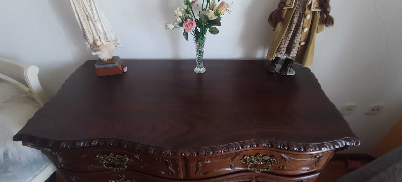 Quarto D. João V - Completa (Cama, Mesinhas e Cómoda)