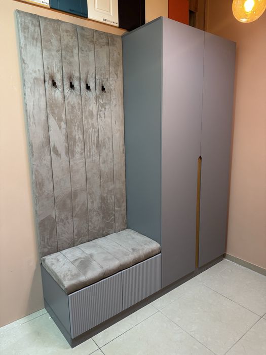 Шафа у коридор / передпокій