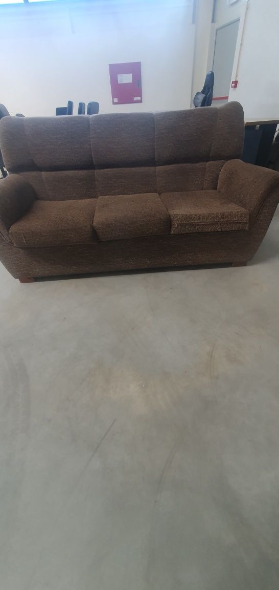 Sofa em bom estado