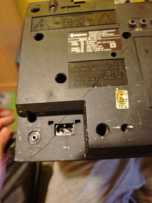 Retro radio samsung PD-70L uszkodzone niekompletne