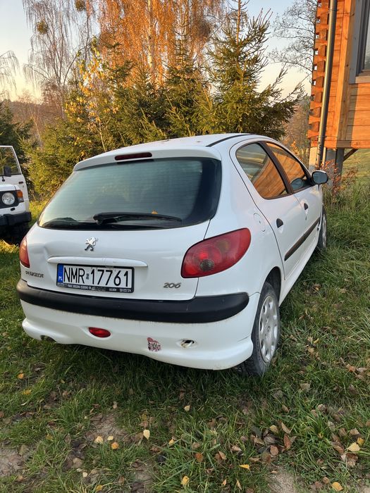 Peugeot 206 1.4 diesel po stluczce na chodzie
