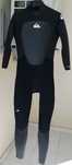 Fato de Surf Quiksilver Prologue 4/3 mm Homem Tamanho S

Preço novo: