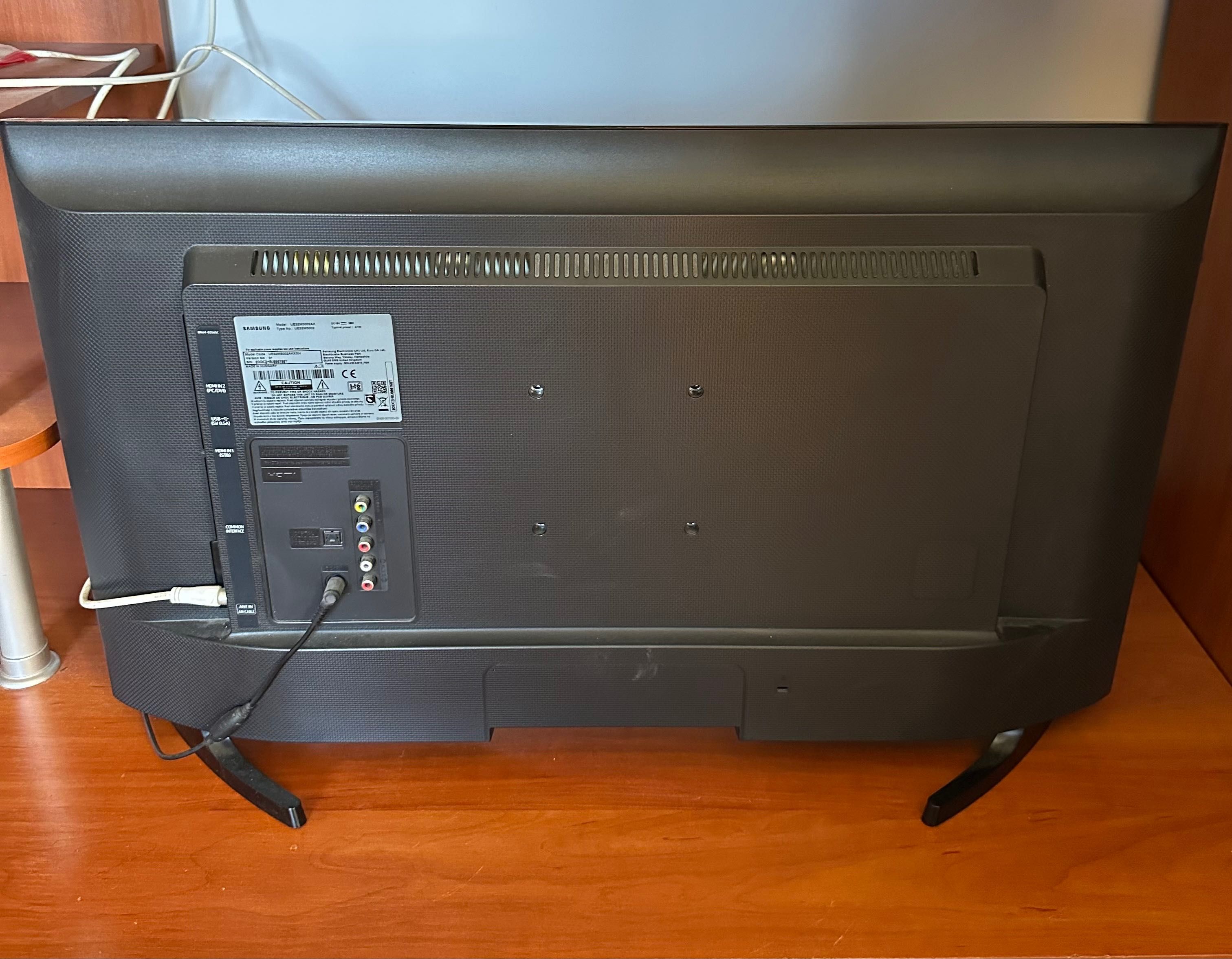Telewizor Samsung 32 cale  ue32m5002ak