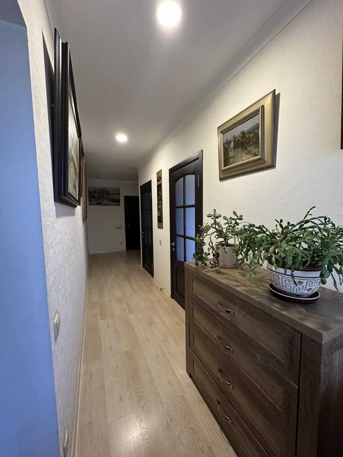 Продам отличный дом Правый Берег