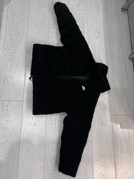 Продам куртку Nike Sportswear Therma-Fit City Series Black DD4654-010