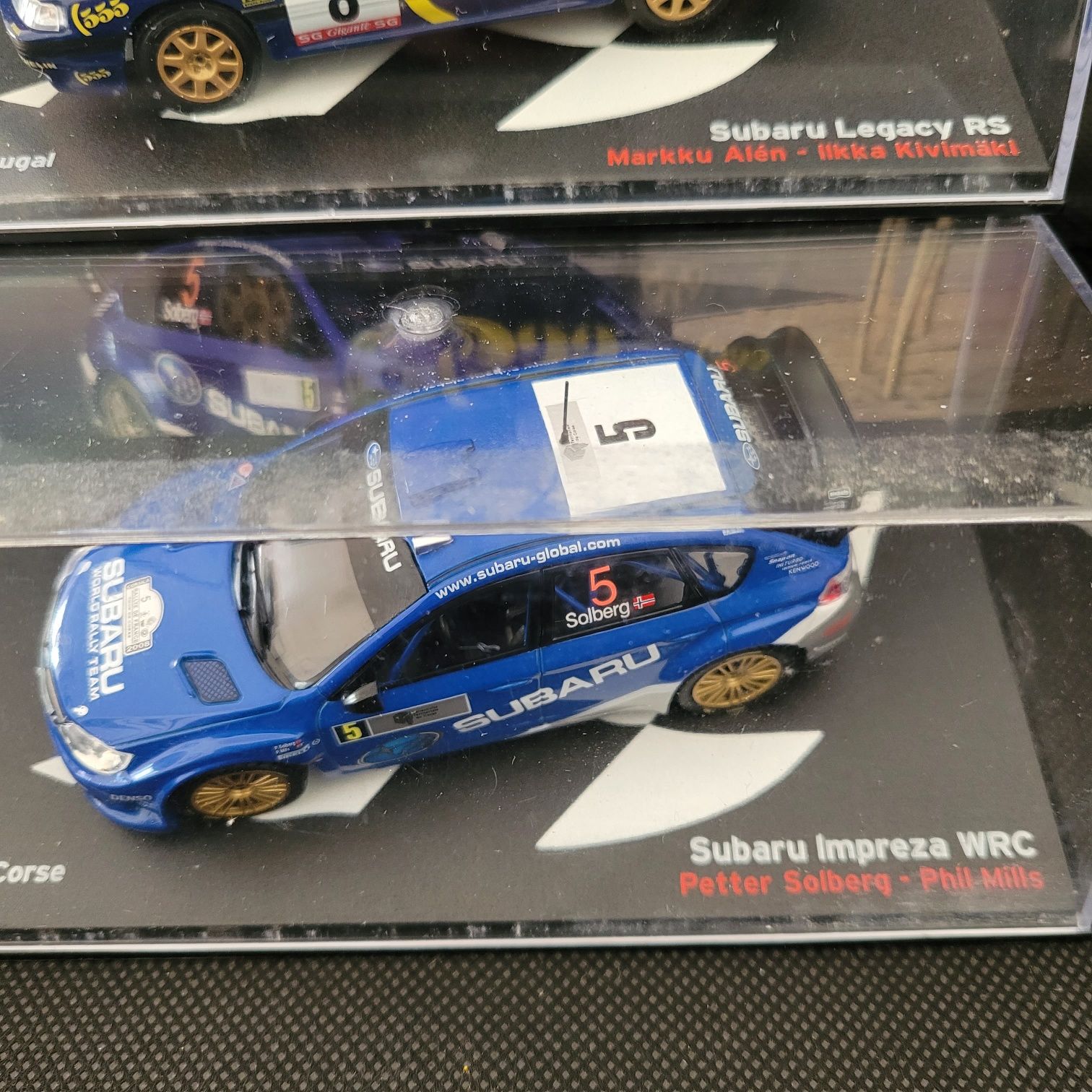 Carro miniatura Subaru