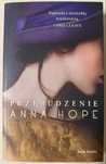 Książka „Przebudzenie” - Anna Hope