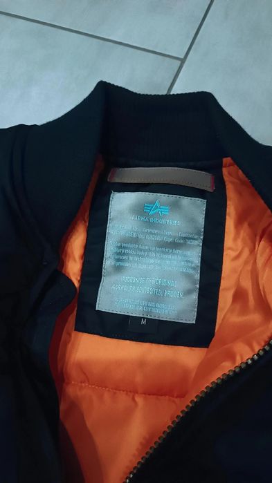 Продам бомбер альфа индустир