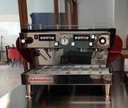 Profesjonalny Gastro kolbowy Ekspres do kawy La Marzocco Linea FB70