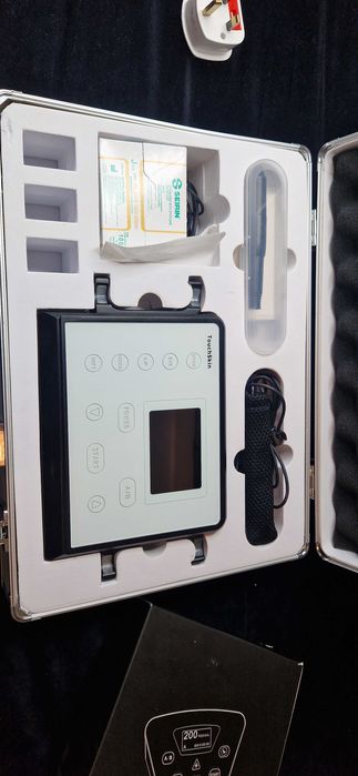 Touchskin maszynka do PMU- makijaż permanentny,2 rączki akupunkturowa.
