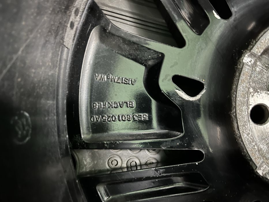 Диски оригінал R18 5/112