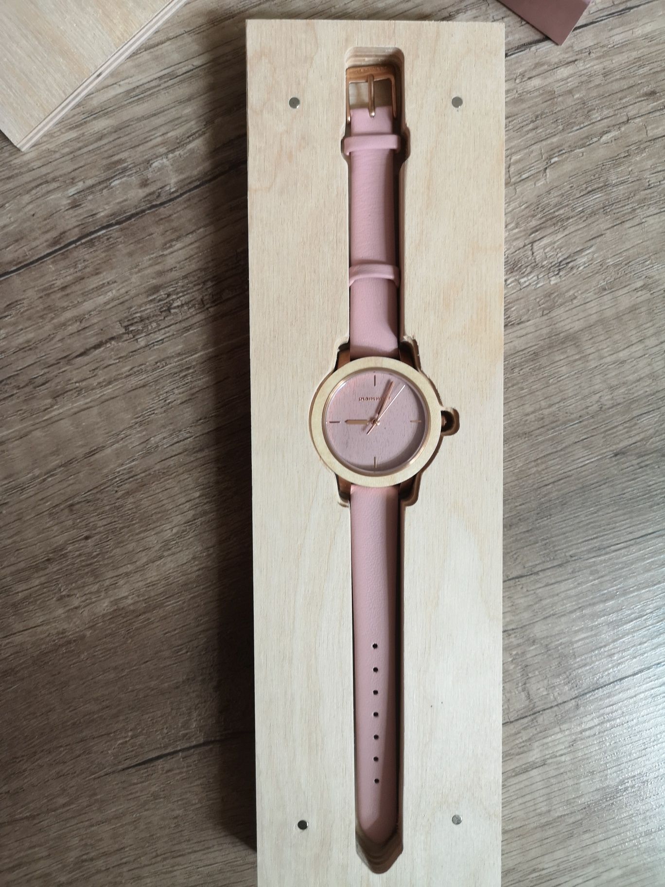 Drewniany zegarek Planetwear Seria Fusion – Aurora – Klon