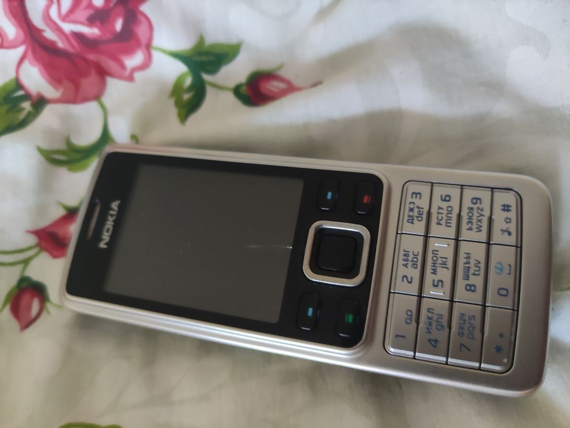 Продам телефон NOKIA 6300, оригинал