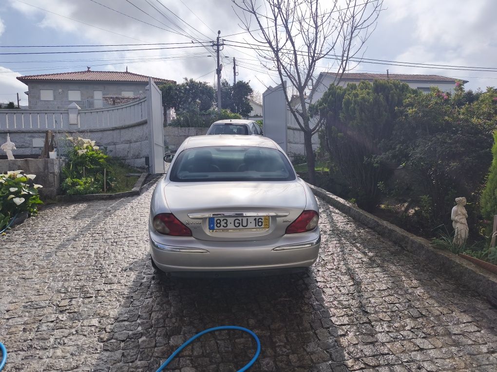 Jaguar X-Type 2004