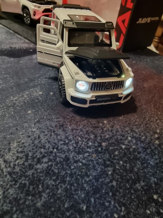 Модель авто 1:32