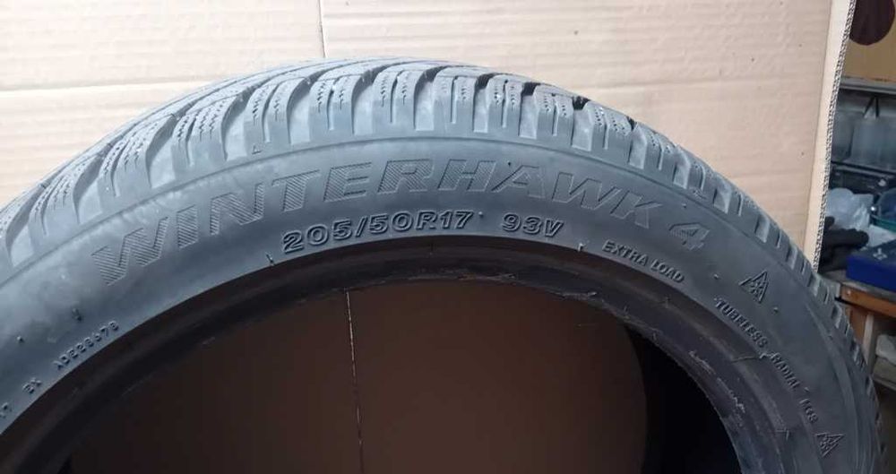 Opony zimowe sprzedam