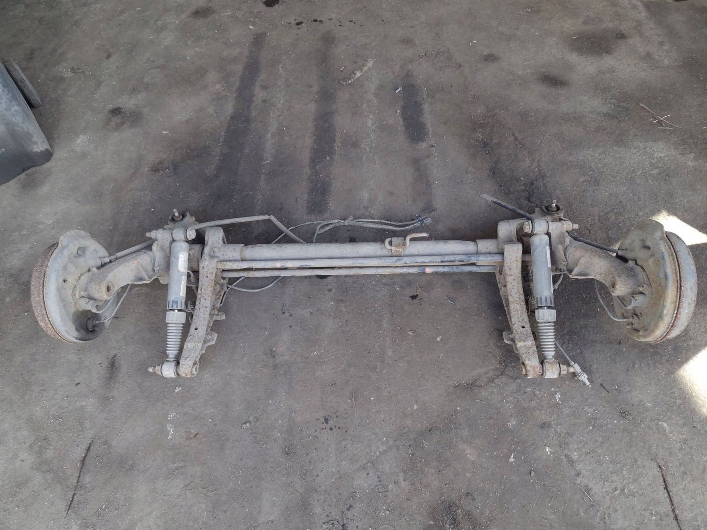 Citroen Xsara Picasso 2.0 Hdi 2002 Belka OS Zawieszenia tył Tylna
