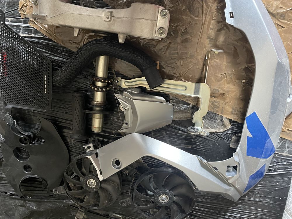 Czesci Suzuki GSXR GSX R L7 M4