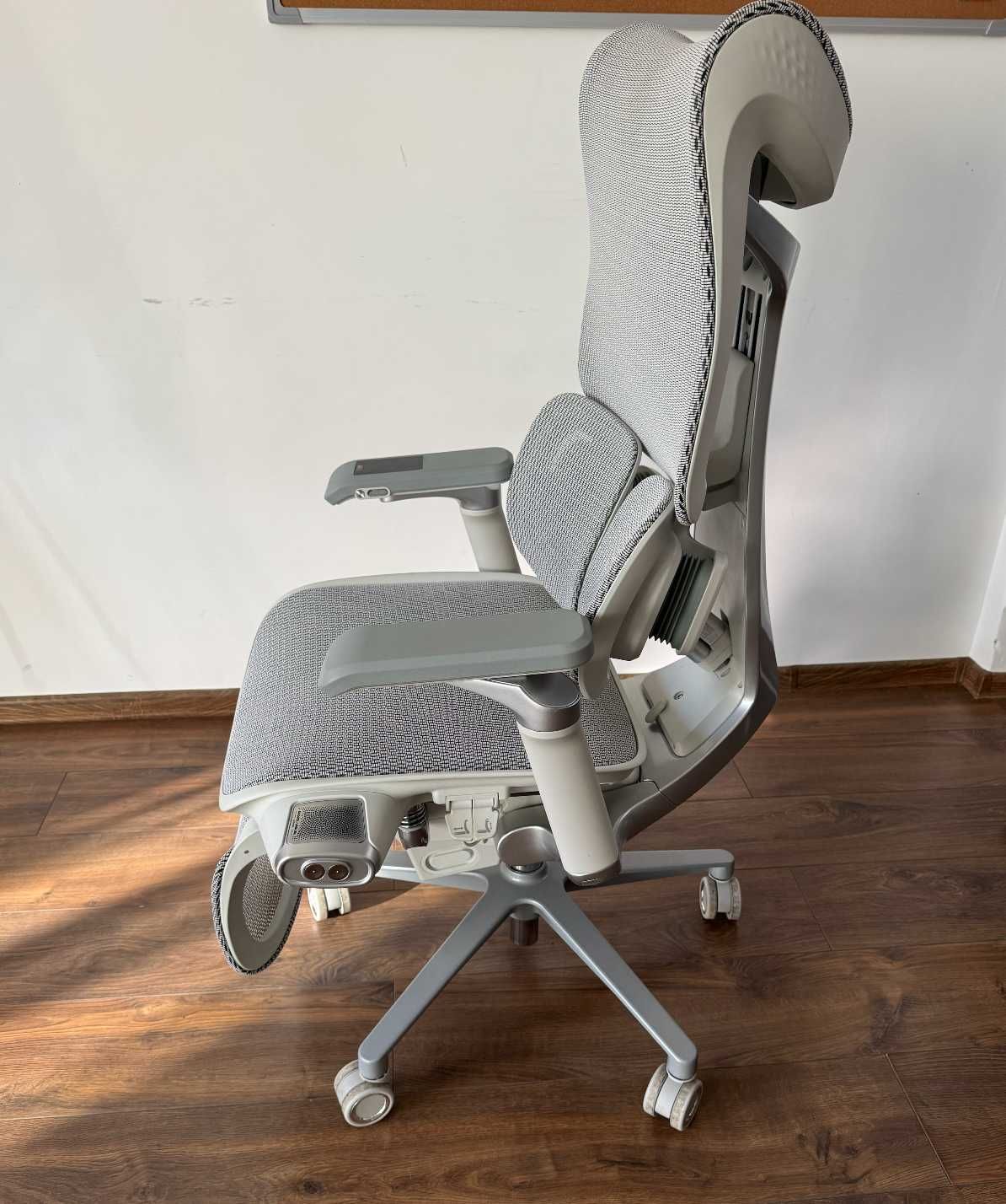 Sihoo T6 Smart Ergonomic Chair — стілець