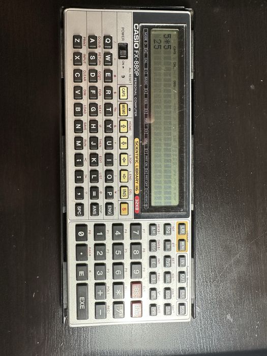 CASIO FX 880p calculadora