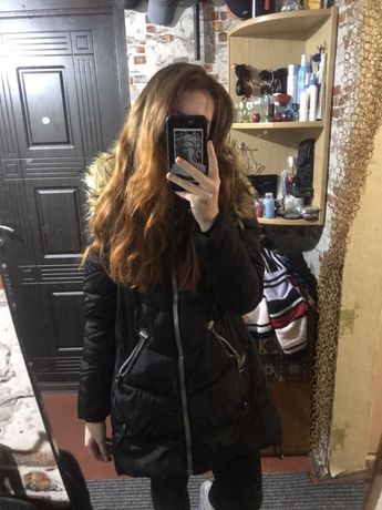 Чёрный пуховик, тёплая зимняя куртка