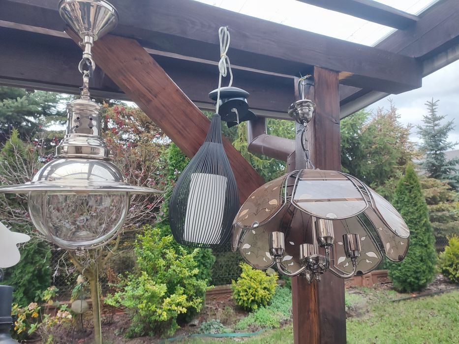 Żyrandole, lampy PRl i inne