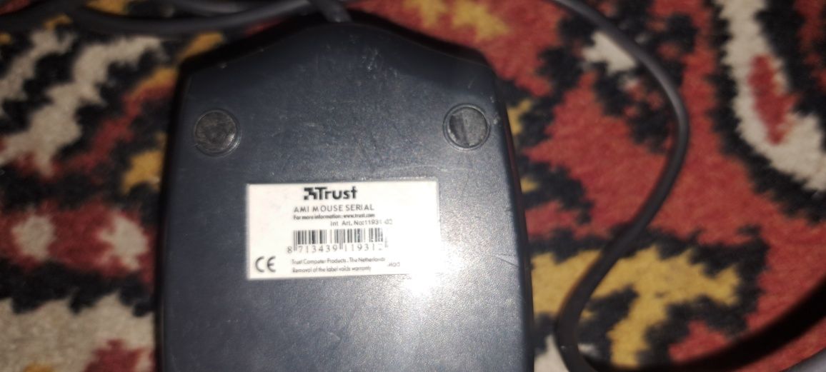Myszka trust rs232