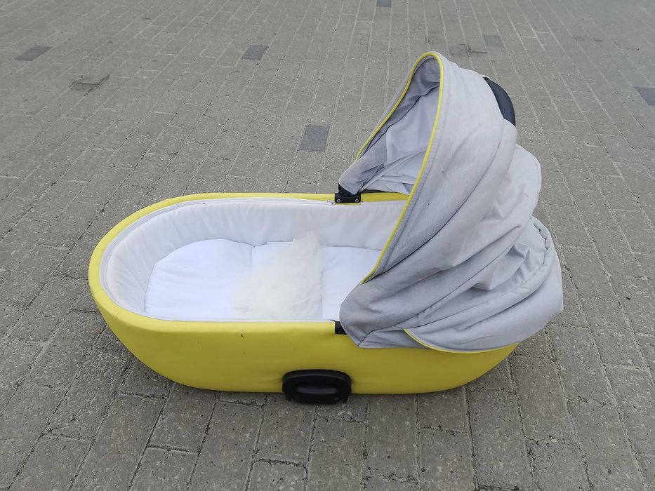 Продам дитячий візочок 2 в 1 (прогулянковий + люлька)