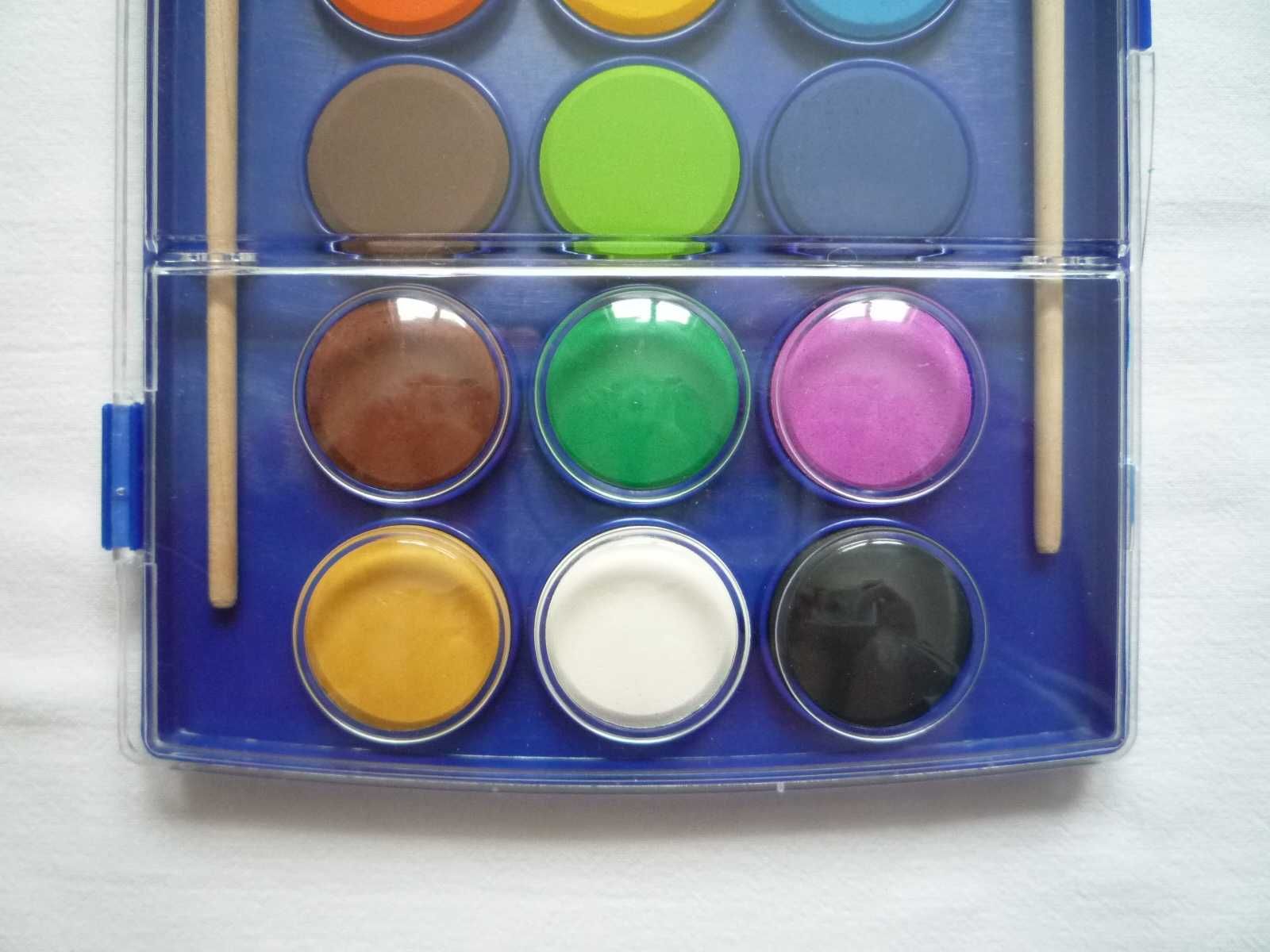 Farby akwarelowe Colorino 18 kolorów z dużymi pastylkami