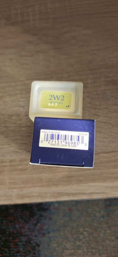 Estée Lauder Double Wear 2W2 Rattan