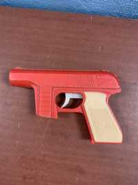 Продам советский детский игрушечний пистолет