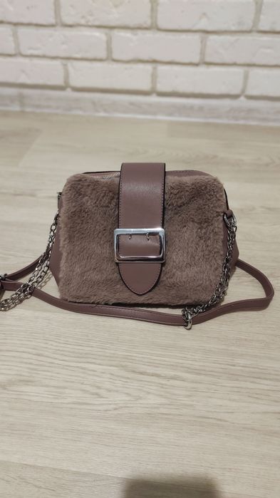 Клатч з екошкіри та екохутра