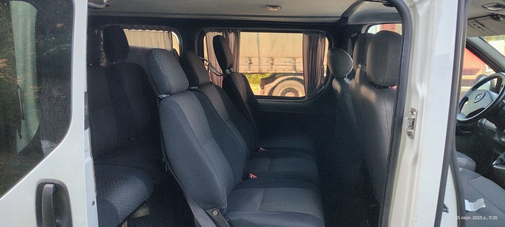 Продаж Opel Vivaro