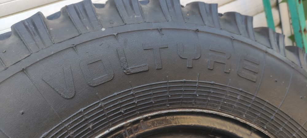 Резина уаз хороший стан