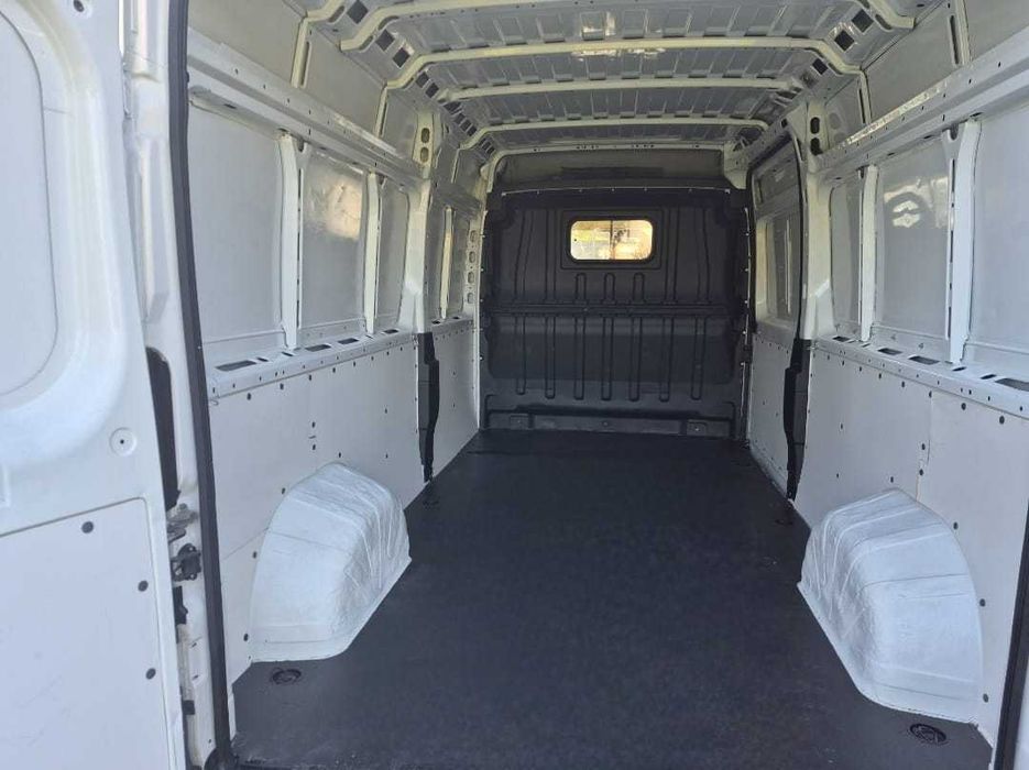 Usługi transportowe busem