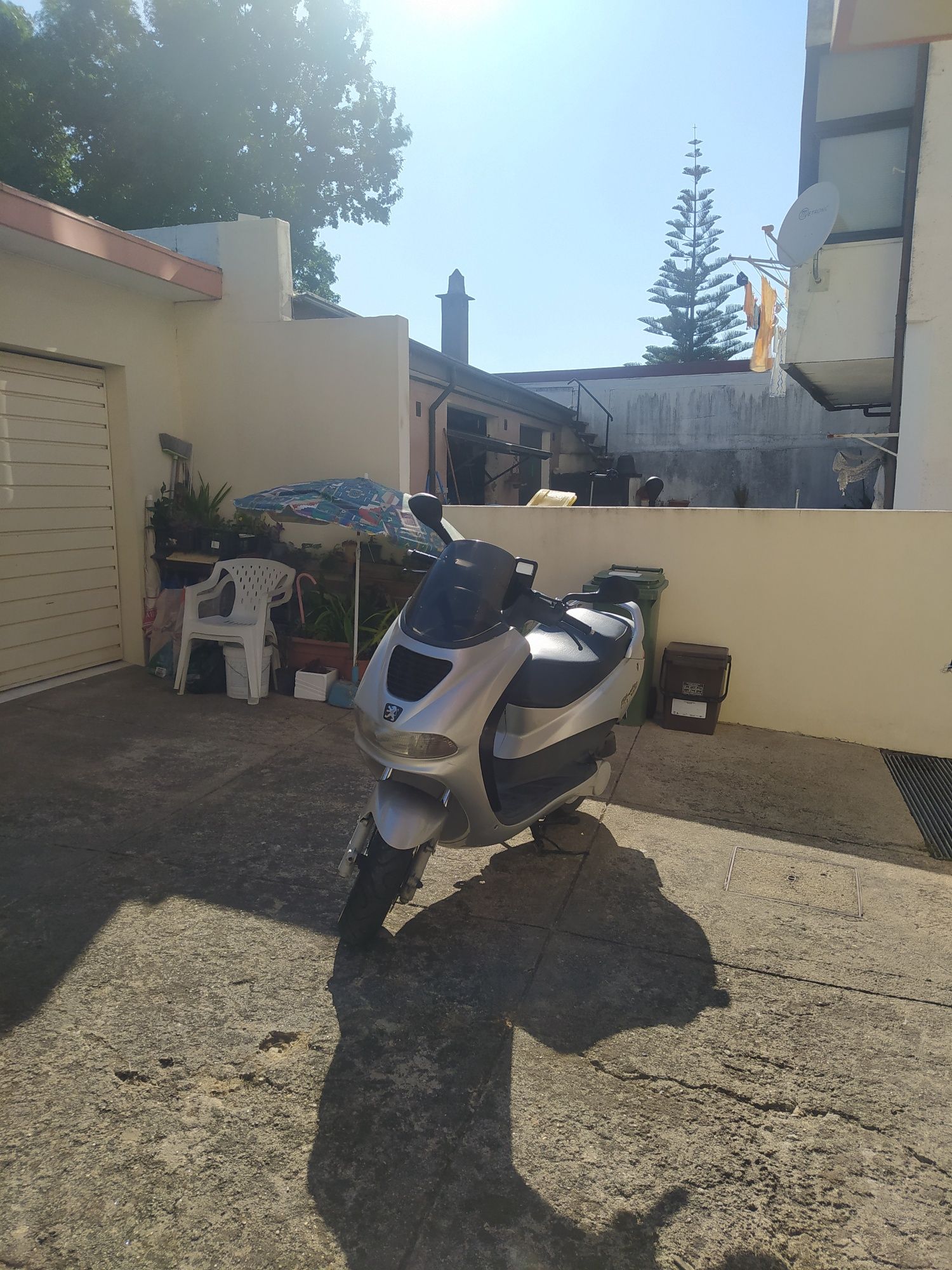 Peugeot Elyseo 125