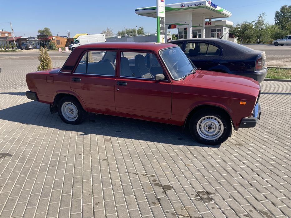 Ваз 2107 інжектор 2008рік
