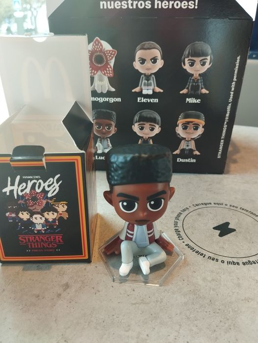 Figurino Stranger things