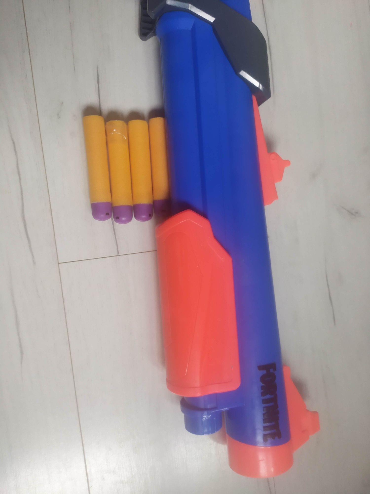 Strzelba pompa Fortnite NERF