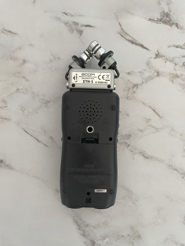 Gravador Zoom H5 com case