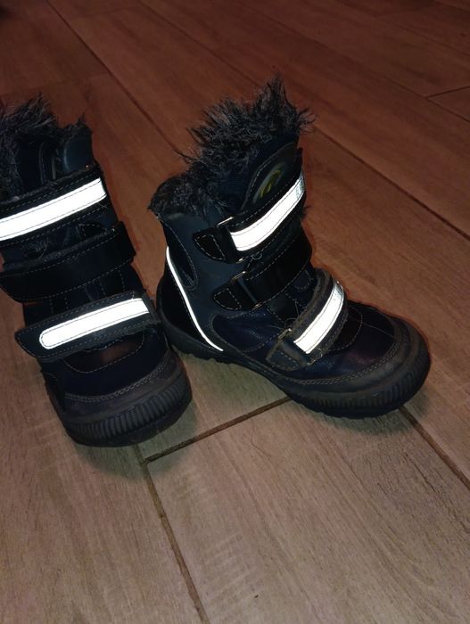 Зимове взуття, шкіряні черевики Memo