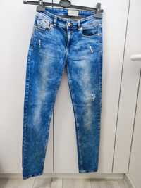 Spodnie Jeansy Stradivarius